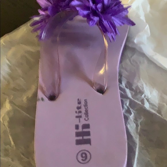 HiLite collections flip flops - Picture 4 of 4